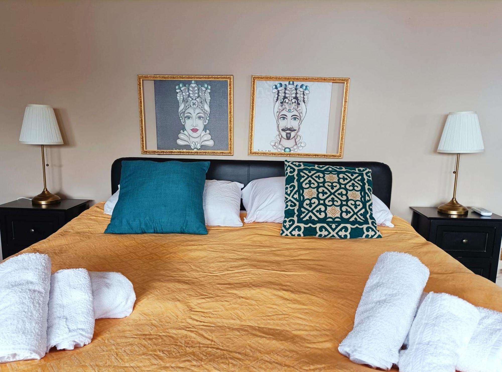Villemar Isola delle Femmine Room photo
